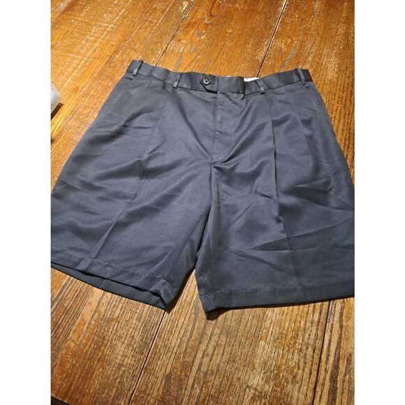 38" Regular Berle Blue Casual Shorts with Pockets and Belt Loops - Picture 1 of 2